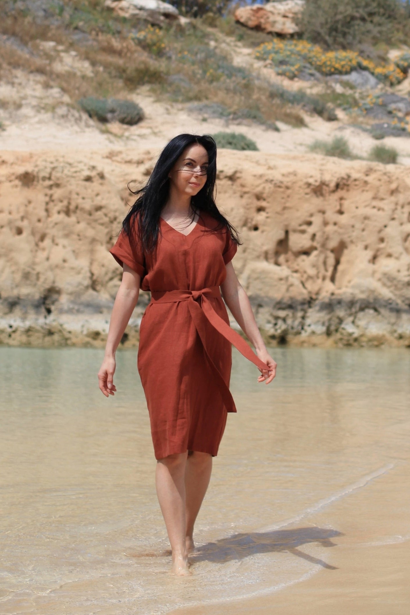 Helen linen dress with belt